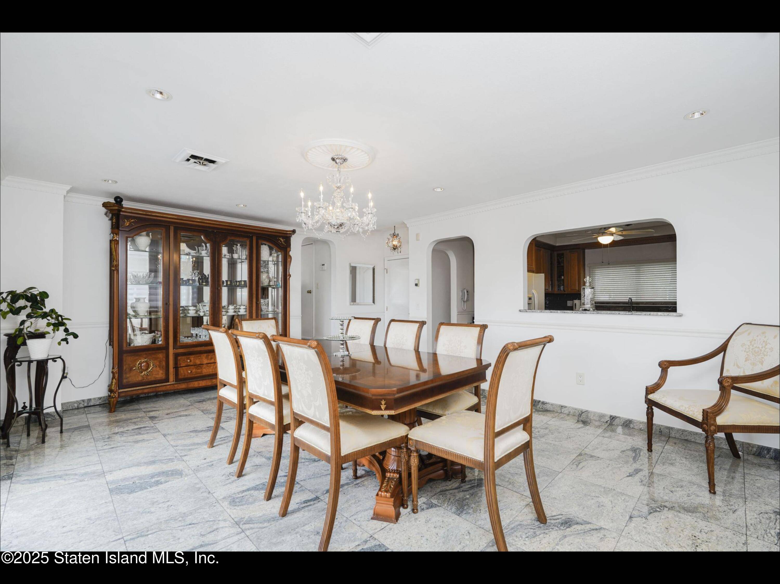 Staten Island, NY 10304,120 Overlook AVE