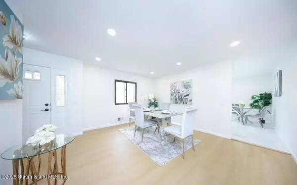 Staten Island, NY 10314,333 Travis AVE