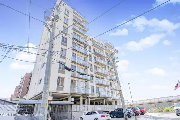 Queens, NY 11694,130 Beach 119th ST #3b