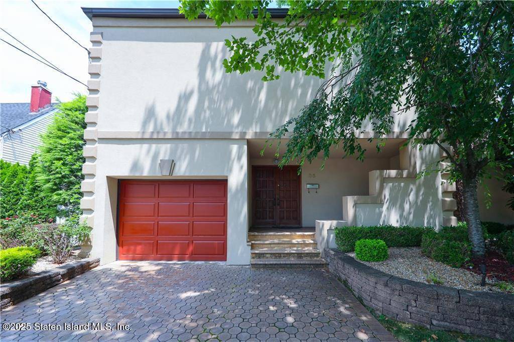 Staten Island, NY 10312,35 Hales AVE