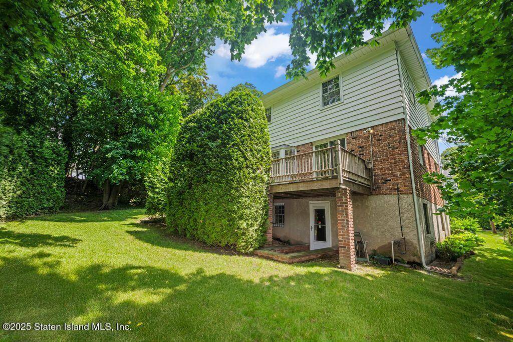 Staten Island, NY 10301,154 Howard AVE