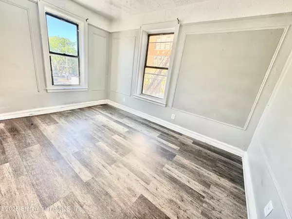 Brooklyn, NY 11223,1610 Dahill RD