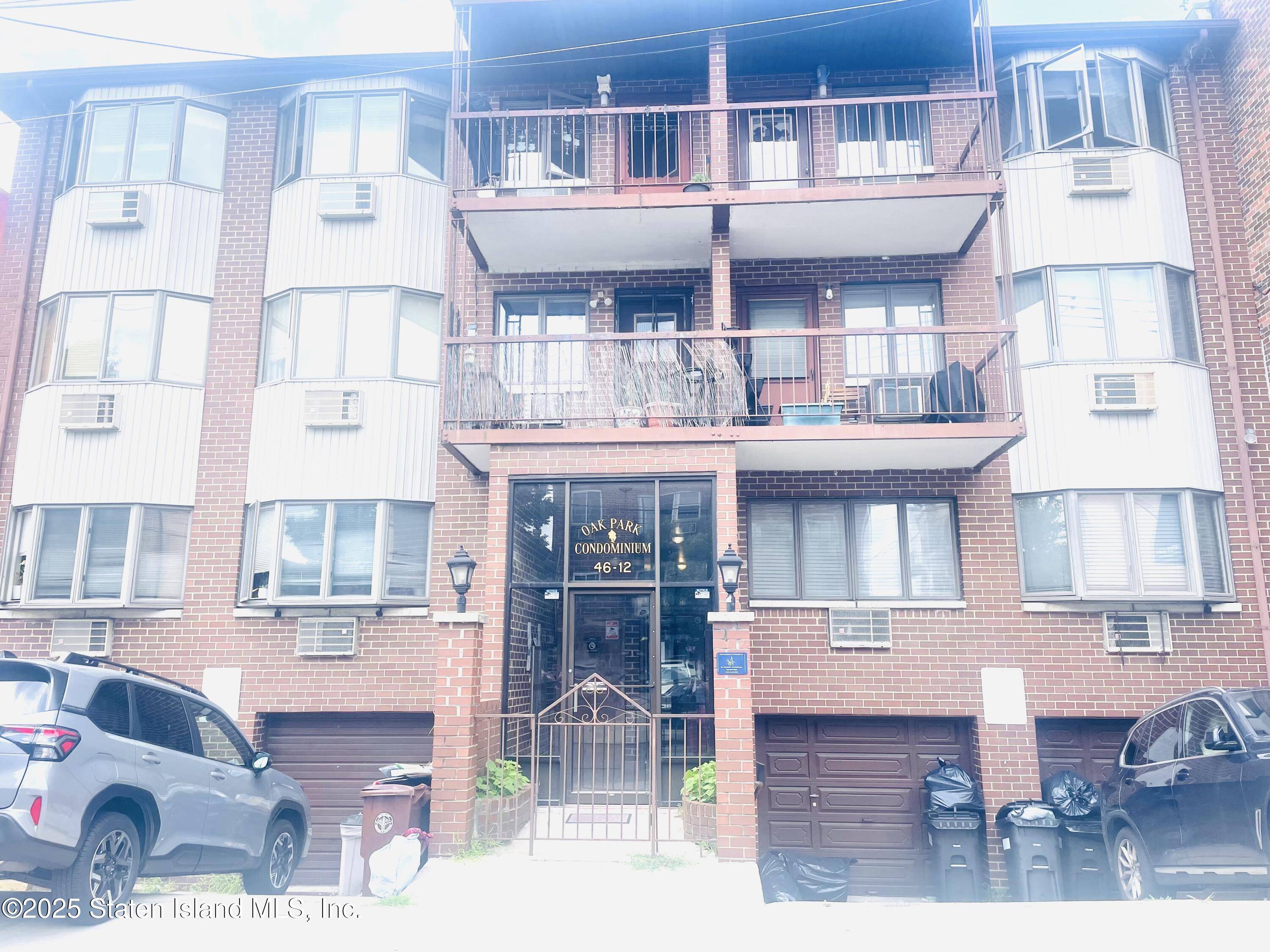 46-12 161st ST #2c, Flushing, NY 11356