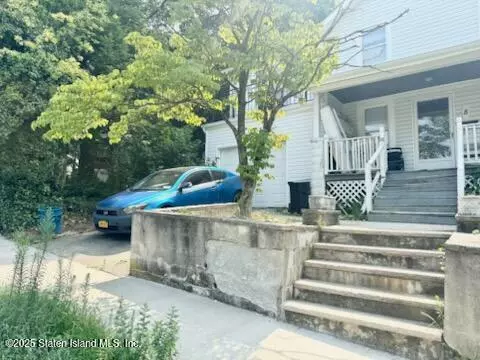 Staten Island, NY 10301,8 Alpine AVE
