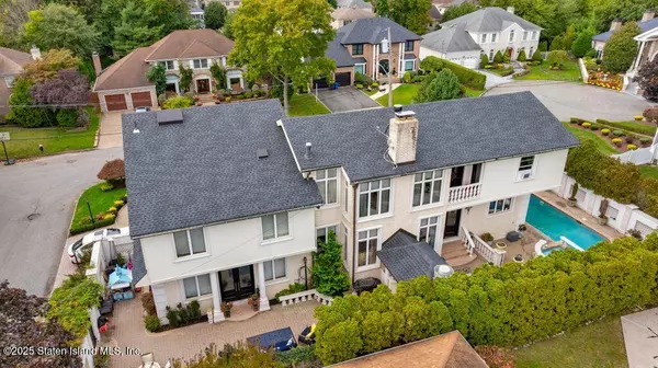 Staten Island, NY 10307,35 Jeffrey PL