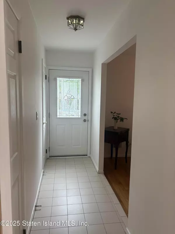 Staten Island, NY 10306,351 8th ST