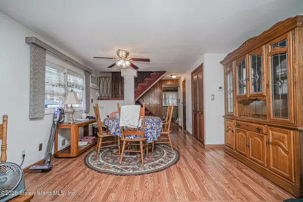 Staten Island, NY 10306,87 Belfast AVE