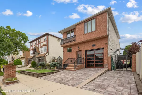 Staten Island, NY 10312,350 Bartlett AVE
