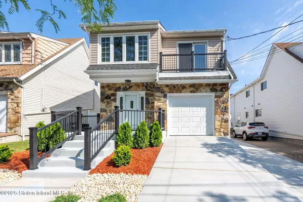 839 Sinclair AVE, Staten Island, NY 10309