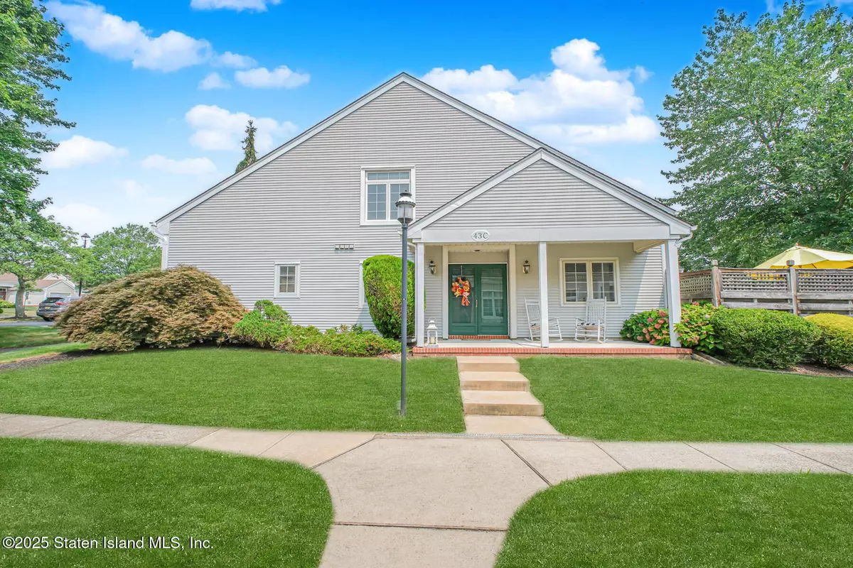 Monroe, NJ 08831,43 Winthrop RD #C