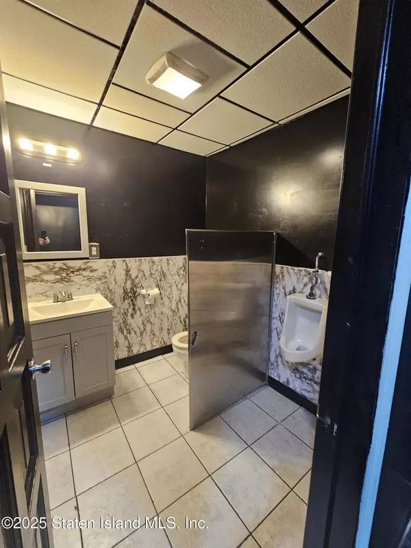 Staten Island, NY 10301,446 Jersey ST