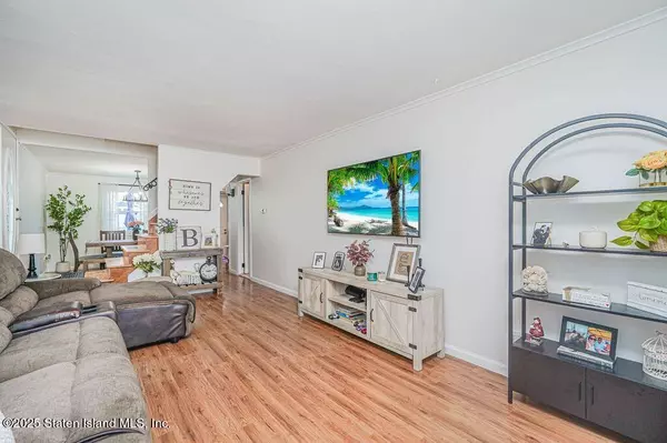 Staten Island, NY 10312,634 Leverett AVE