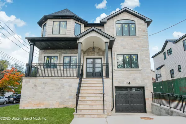 79 South Goff AVE #B, Staten Island, NY 10309