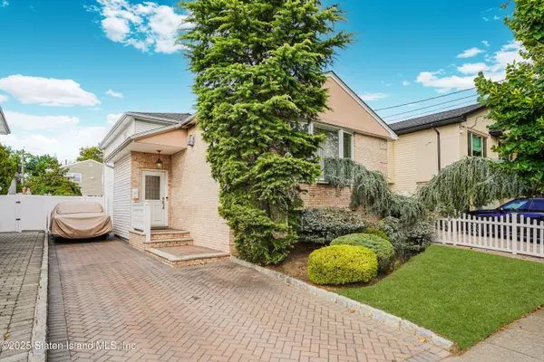 Staten Island, NY 10314,171 Merrill AVE