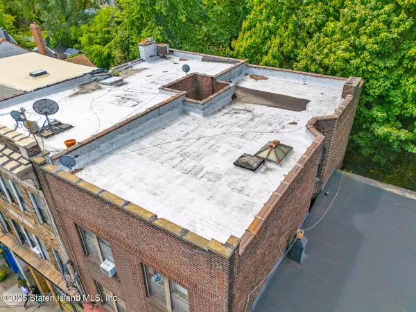 Staten Island, NY 10301,204 Bay ST