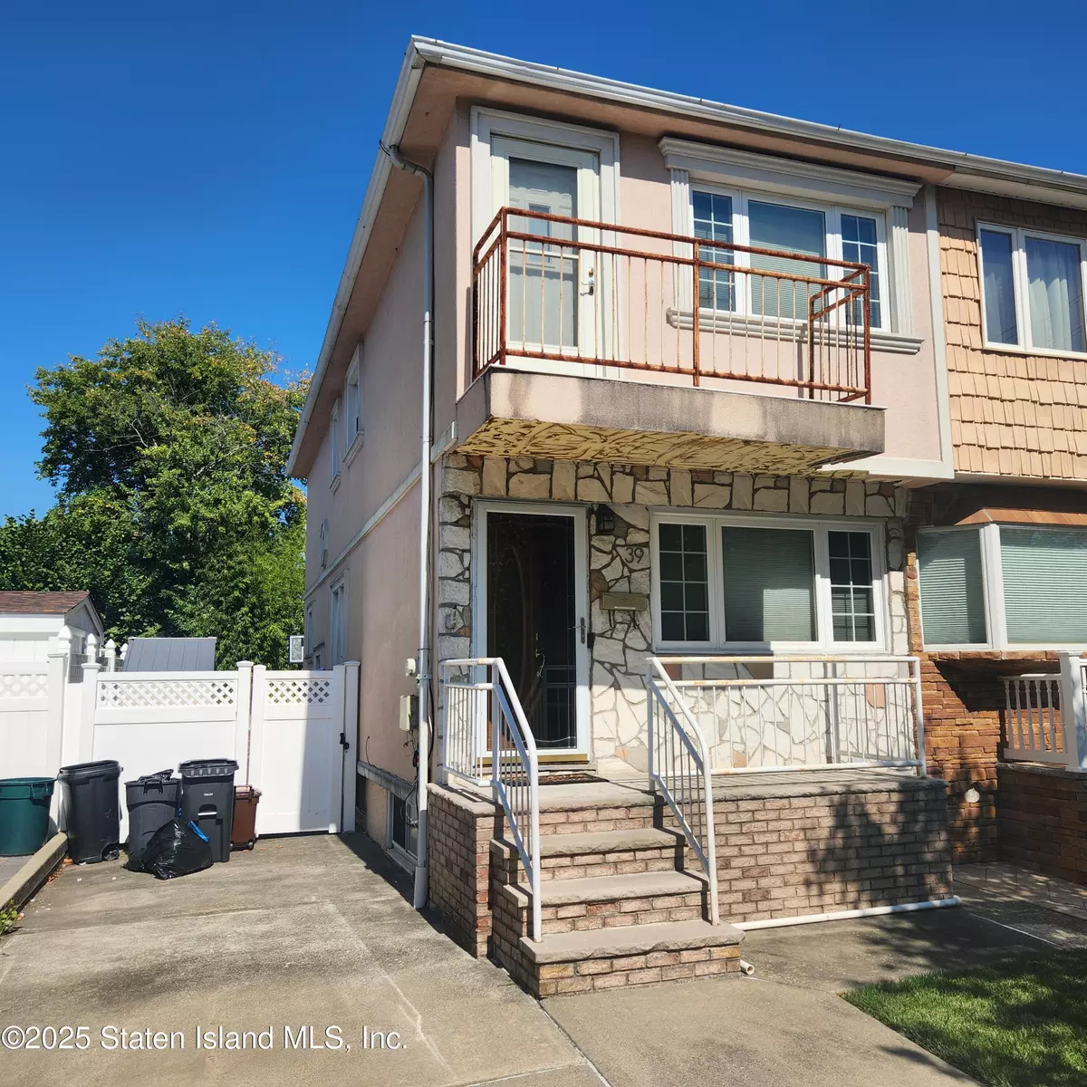 Staten Island, NY 10306,39 Ovis PL