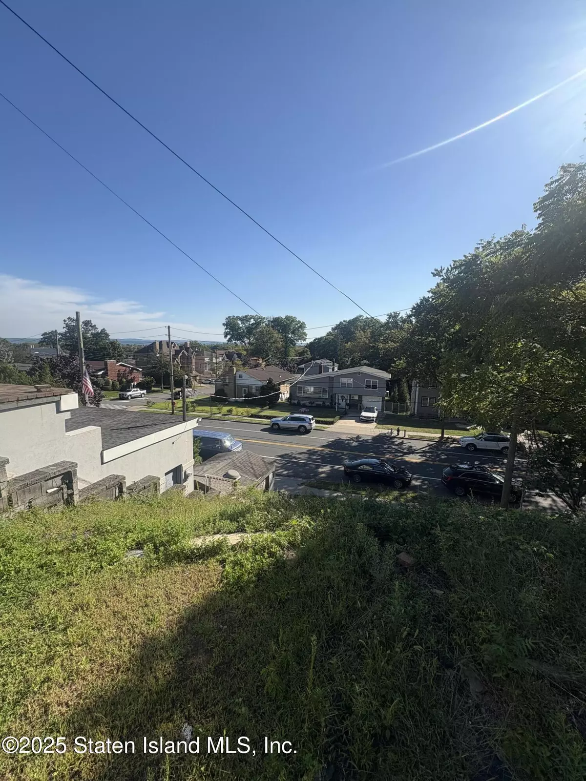 Staten Island, NY 10305,603 W Fingerboard Rd