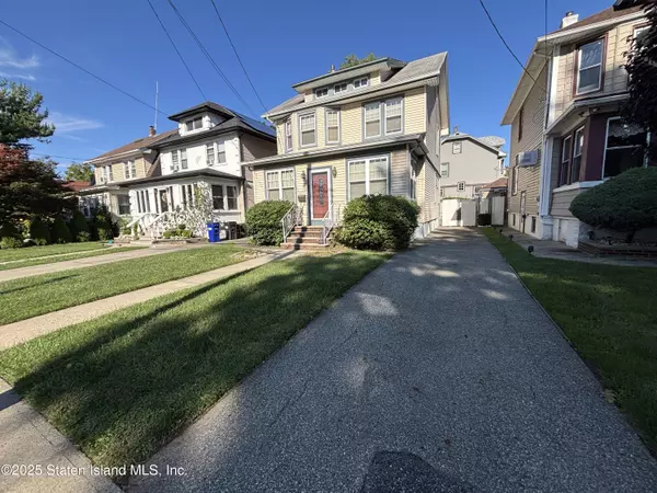 Staten Island, NY 10310,165 Davis AVE