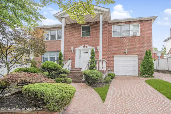 Staten Island, NY 10312,416 Rathbun AVE