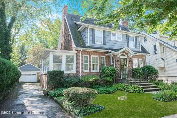 Staten Island, NY 10310,244 Delafield AVE