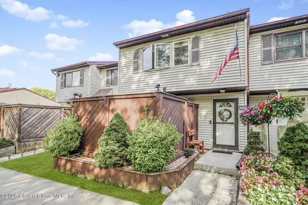 26 Alcott ST #A, Staten Island, NY 10312