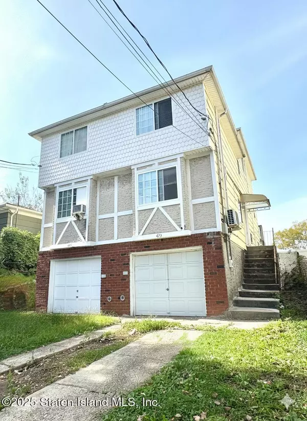 Staten Island, NY 10305,473 Clifton AVE