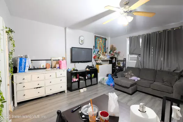 Brooklyn, NY 11220,4916 7th AVE