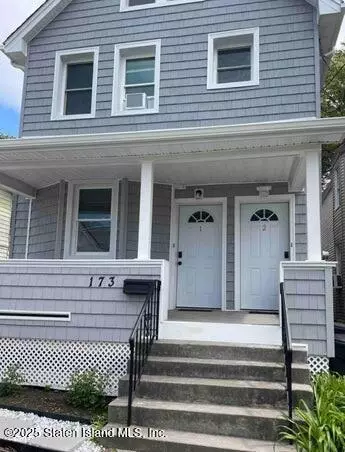 Staten Island, NY 10310,173 Clove RD