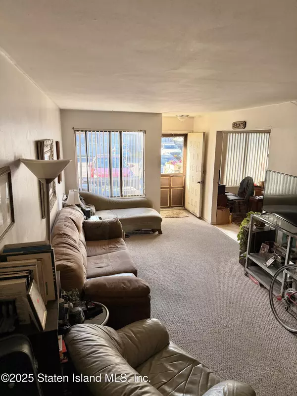 Staten Island, NY 10303,544 Lisk Ave #A