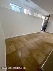 Staten Island, NY 10309,831 Rossville Avenue