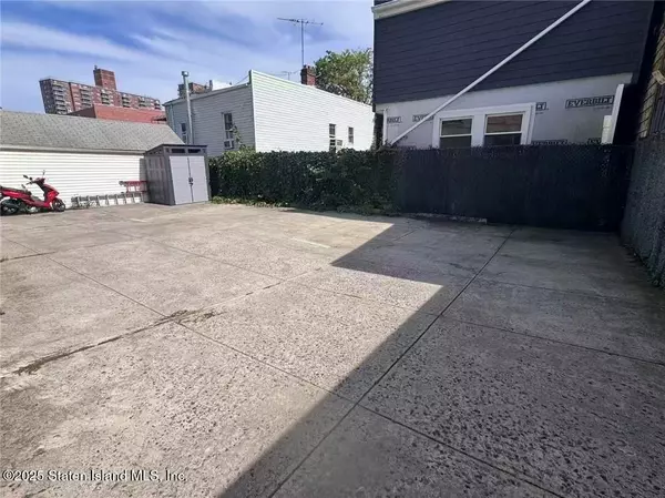 Brooklyn, NY 11214,177 Bay 49 ST #2