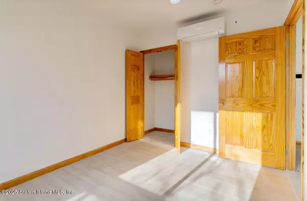 Brooklyn, NY 11220,229 55th ST #3a