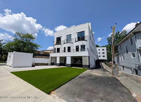 Staten Island, NY 10308,3865 Amboy RD #4b