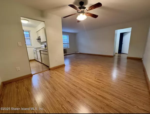 Staten Island, NY 10305,414 Maryland AVE #2a