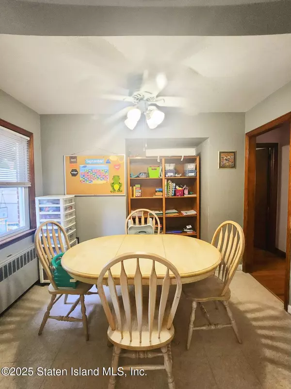 Staten Island, NY 10310,20 Baker PL