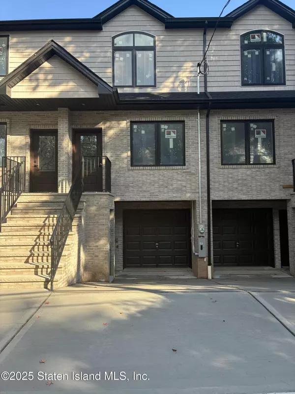 Staten Island, NY 10314,2441 Victory BLVD