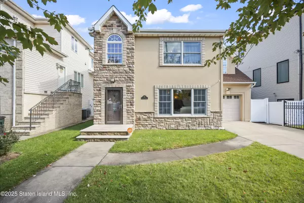 Staten Island, NY 10307,667 Yetman AVE