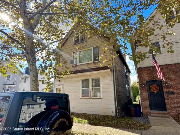 Staten Island, NY 10303,380 Pulaski AVE