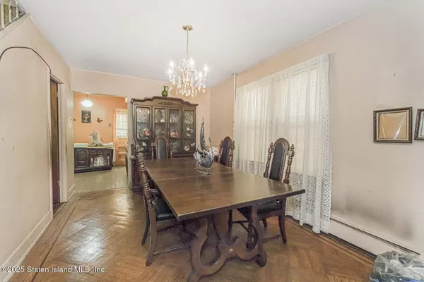 Brooklyn, NY 11223,2215 W 6th ST