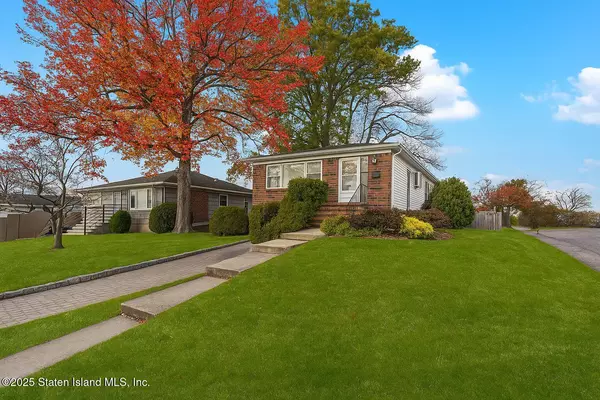 Staten Island, NY 10312,473 Arden AVE