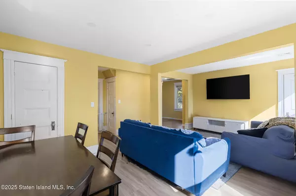 Staten Island, NY 10307,7247 Amboy RD