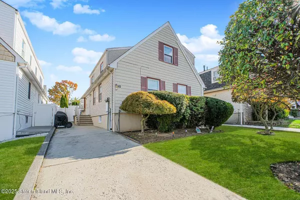 45 Lenevar AVE, Staten Island, NY 10309