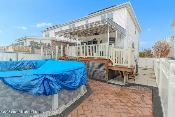 Staten Island, NY 10306,30 Diaz PL