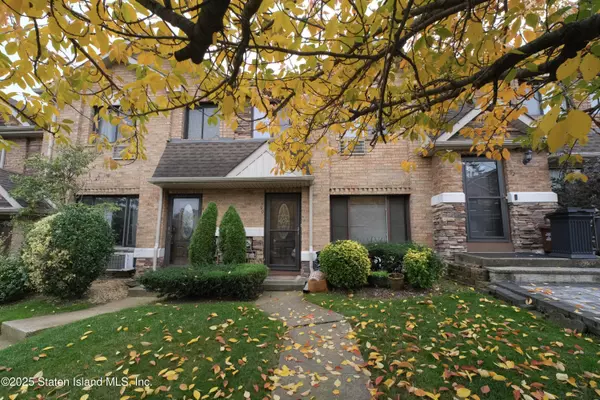 Staten Island, NY 10305,90 North DR