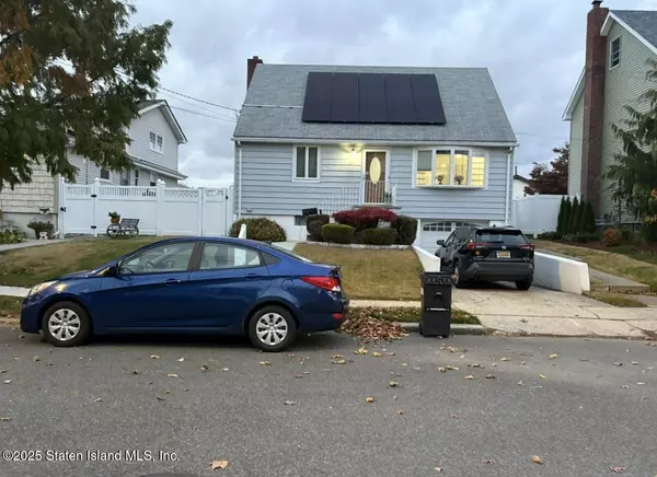 Staten Island, NY 10314,117 Home PL