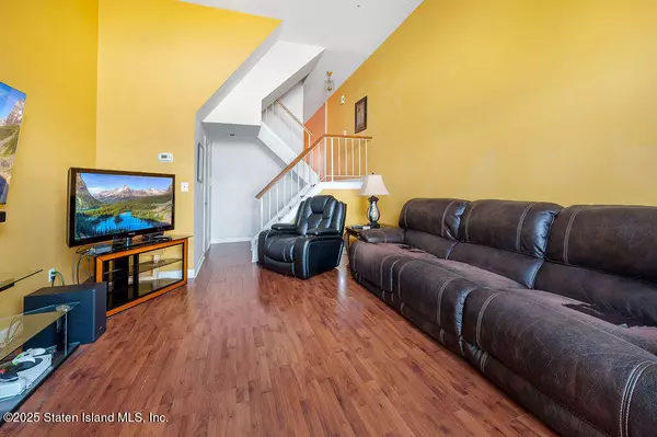 Staten Island, NY 10309,125 Wirt AVE