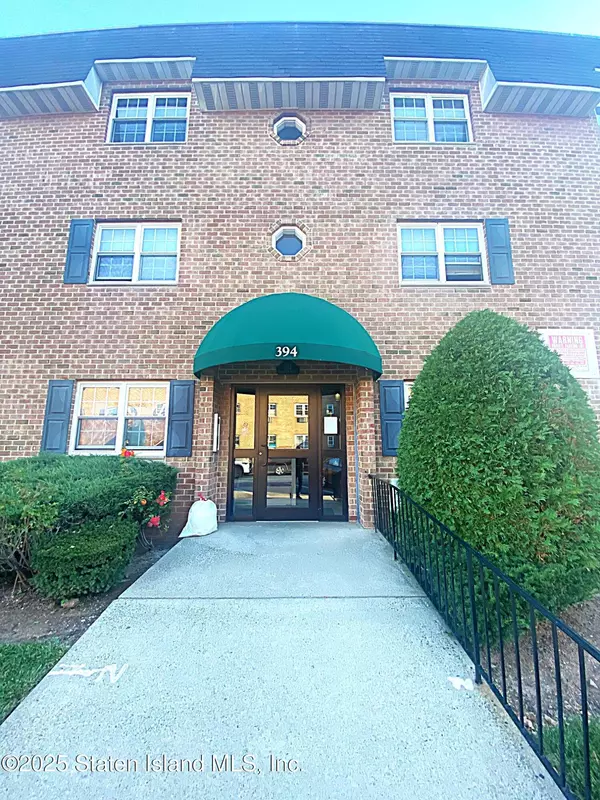 394 Maryland AVE #2a, Staten Island, NY 10305
