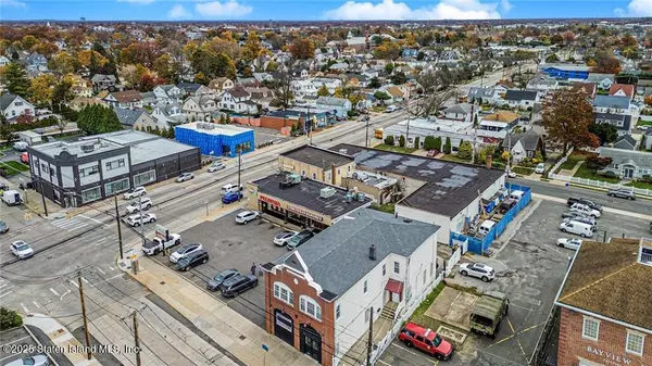 Glen Head, NY 11545,365 Atlantic AVE