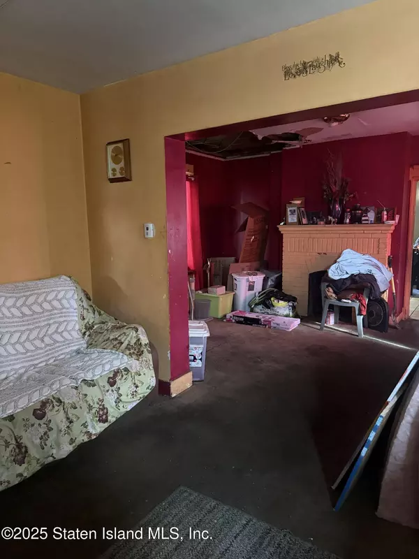 Staten Island, NY 10303,221 South AVE