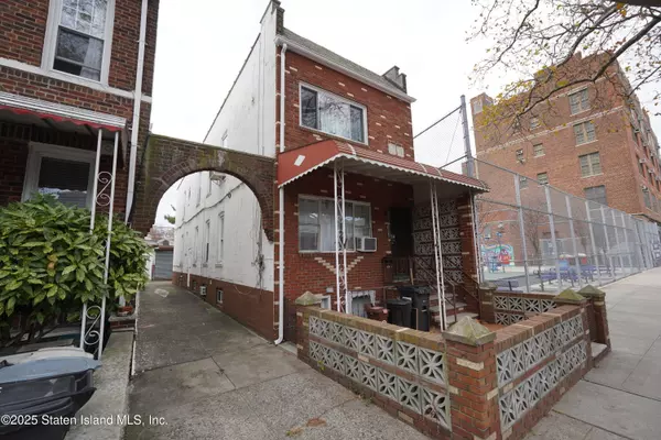 Brooklyn, NY 11223,1636 Dahill RD